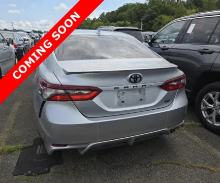 More photos of 2022 Toyota Camry SE at Auto Boutique Ohio, OH
