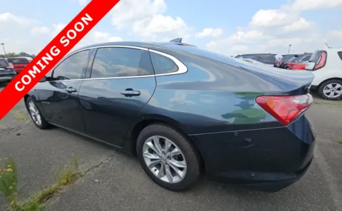 More photos of 2021 Chevrolet Malibu LT at Auto Boutique Ohio, OH