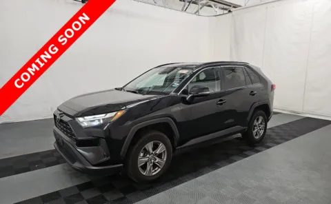 Black 2022 Toyota RAV4 XLE for sale in Columbus, OH