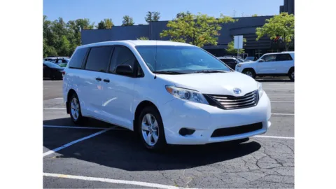 Photos of 2014 Toyota Sienna L for sale in Columbus, OH at Auto Boutique Ohio