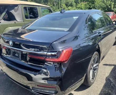More photos of 2020 BMW 7 Series 750i xDrive at Auto Boutique Ohio, OH