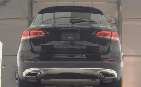 More photos of 2018 Mercedes-Benz GLC 300 at Auto Boutique Ohio, OH