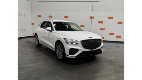 White 2025 Genesis GV70 2.5T for sale in Columbus, OH