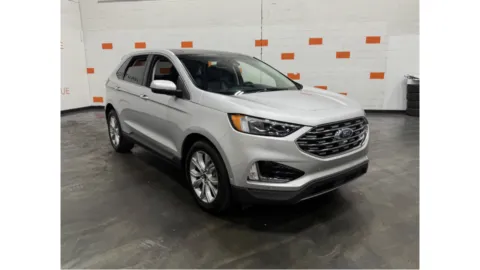Red 2019 Ford Edge Titanium for sale in Columbus, OH