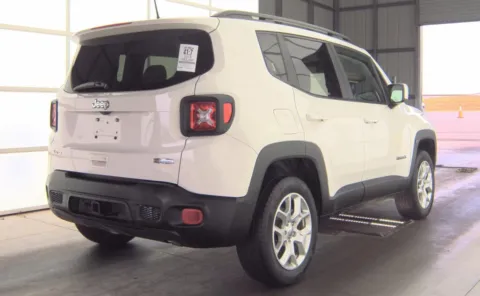 More photos of 2018 Jeep Renegade Latitude at Auto Boutique Ohio, OH