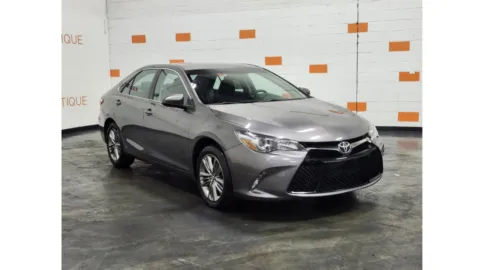 Photos of 2017 Toyota Camry SE for sale in Columbus, OH at Auto Boutique Ohio