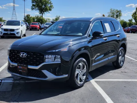 More photos of 2023 Hyundai Santa Fe SEL at Auto Boutique Ohio, OH