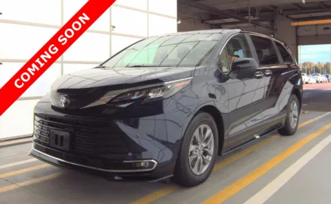 Blue 2024 Toyota Sienna XLE for sale in Columbus, OH