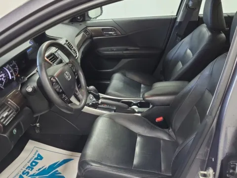 More photos of 2017 Honda Accord Sedan EX-L at Auto Boutique Ohio, OH