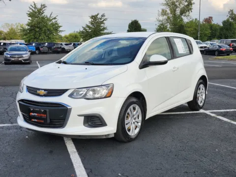 More photos of 2020 Chevrolet Sonic LT at Auto Boutique Ohio, OH