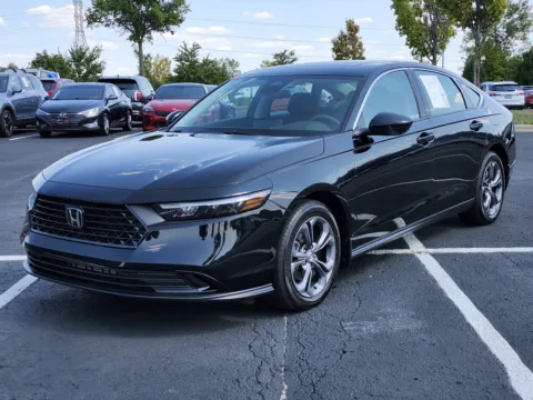 More photos of 2023 Honda Accord Sedan EX at Auto Boutique Ohio, OH