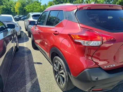 More photos of 2020 Nissan Kicks SV at Auto Boutique Ohio, OH