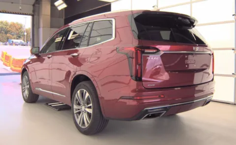 More photos of 2020 Cadillac XT6 AWD Premium Luxury at Auto Boutique Ohio, OH