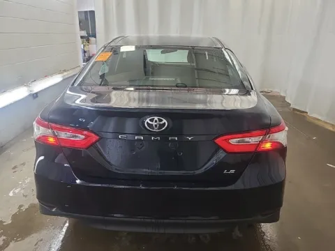 More photos of 2018 Toyota Camry LE at Auto Boutique Ohio, OH