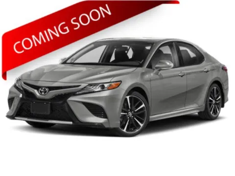 Red 2018 Toyota Camry XSE for sale in Columbus, OH