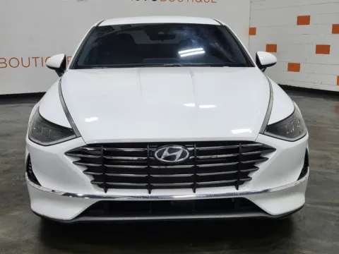 Another view of 2021 Hyundai Sonata SE for sale in Columbus, OH at Auto Boutique Ohio