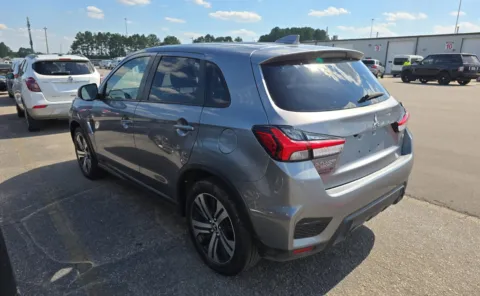 More photos of 2020 Mitsubishi Outlander Sport SE 2.0 at Auto Boutique Ohio, OH