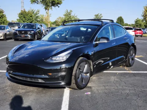 More photos of 2019 Tesla Model 3 Long Range at Auto Boutique Ohio, OH