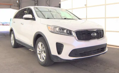 Another view of 2020 Kia Sorento LX V6 for sale in Columbus, OH at Auto Boutique Ohio