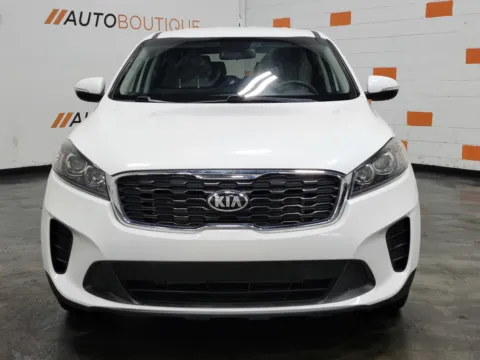 Another view of 2020 Kia Sorento LX V6 for sale in Columbus, OH at Auto Boutique Ohio
