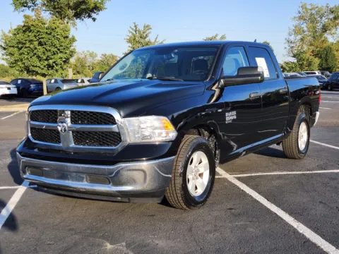 More photos of 2022 Ram 1500 Classic SLT at Auto Boutique Ohio, OH