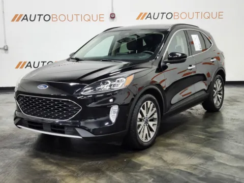 More photos of 2020 Ford Escape Titanium Hybrid at Auto Boutique Ohio, OH