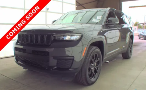 Gray 2024 Jeep Grand Cherokee L Altitude for sale in Columbus, OH