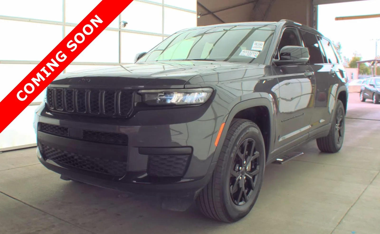 Gray 2024 Jeep Grand Cherokee L Altitude for sale in Columbus, OH