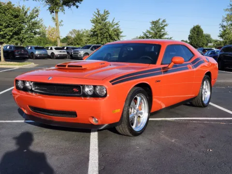 More photos of 2010 Dodge Challenger R/T Classic at Auto Boutique Ohio, OH