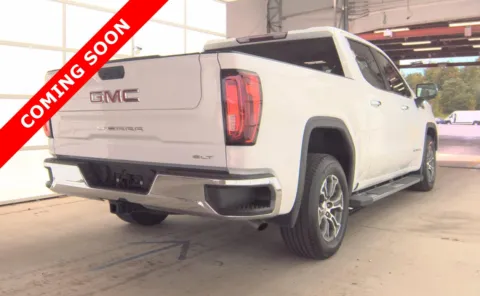 More photos of 2024 GMC Sierra 1500 SLT at Auto Boutique Ohio, OH