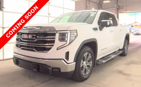 White 2024 GMC Sierra 1500 SLT for sale in Columbus, OH