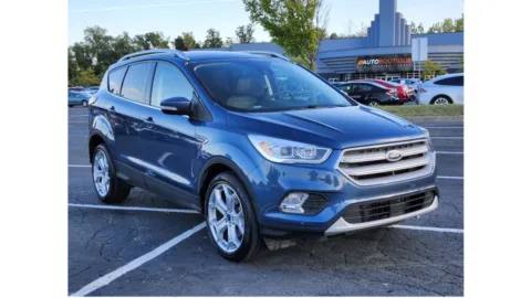Blue 2018 Ford Escape Titanium for sale in Columbus, OH