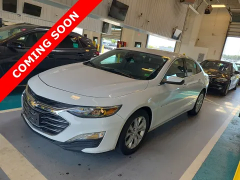 White 2023 Chevrolet Malibu LT for sale in Columbus, OH