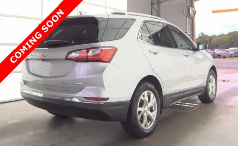 More photos of 2021 Chevrolet Equinox Premier at Auto Boutique Ohio, OH