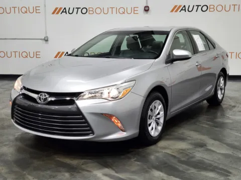 More photos of 2015 Toyota Camry at Auto Boutique Ohio, OH