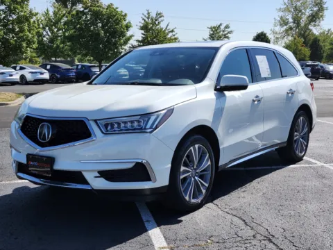 More photos of 2017 Acura MDX w/Technology Pkg at Auto Boutique Ohio, OH