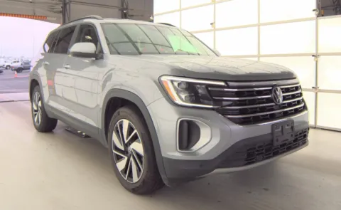Another view of 2024 Volkswagen Atlas 2.0T SE w/Technology for sale in Columbus, OH at Auto Boutique Ohio