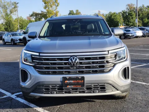 Another view of 2024 Volkswagen Atlas 2.0T SE w/Technology for sale in Columbus, OH at Auto Boutique Ohio