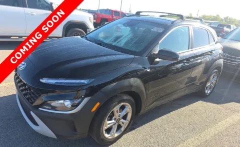 Black 2022 Hyundai Kona SEL for sale in Columbus, OH