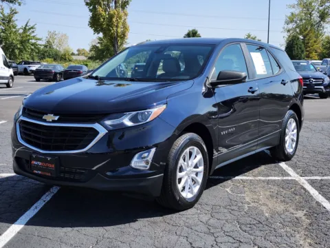 More photos of 2021 Chevrolet Equinox LS at Auto Boutique Ohio, OH