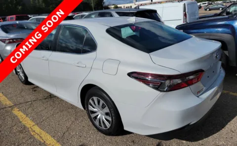 More photos of 2023 Toyota Camry Hybrid LE at Auto Boutique Ohio, OH