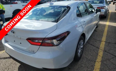 More photos of 2023 Toyota Camry Hybrid LE at Auto Boutique Ohio, OH