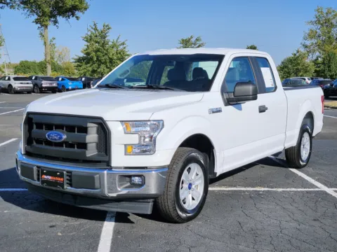 More photos of 2017 Ford F-150 XL at Auto Boutique Ohio, OH