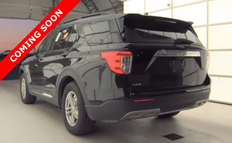 More photos of 2024 Ford Explorer XLT at Auto Boutique Ohio, OH