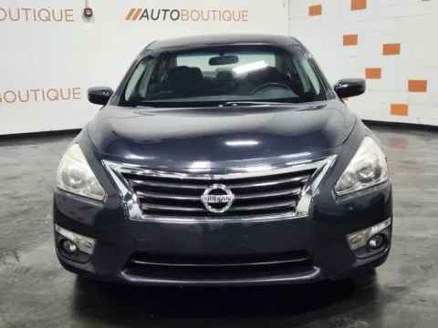 Another view of 2013 Nissan Altima 2.5 SV for sale in Columbus, OH at Auto Boutique Ohio