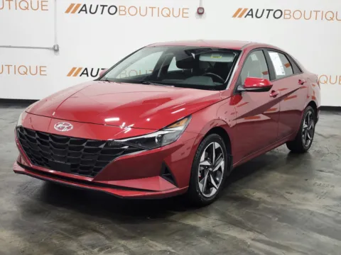 More photos of 2023 Hyundai Elantra SEL at Auto Boutique Ohio, OH
