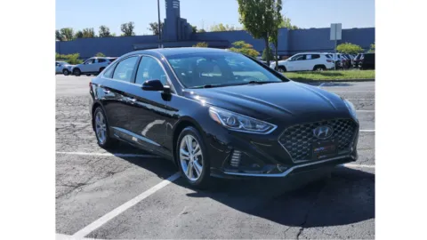 Black 2018 Hyundai Sonata SEL+ for sale in Columbus, OH