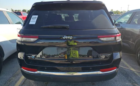 More photos of 2023 Jeep Grand Cherokee 4xe at Auto Boutique Ohio, OH