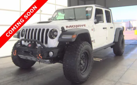 White 2021 Jeep Gladiator Mojave for sale in Columbus, OH