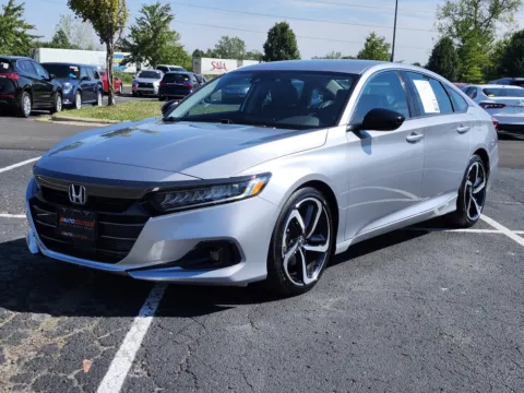 More photos of 2021 Honda Accord Sedan Sport SE at Auto Boutique Ohio, OH